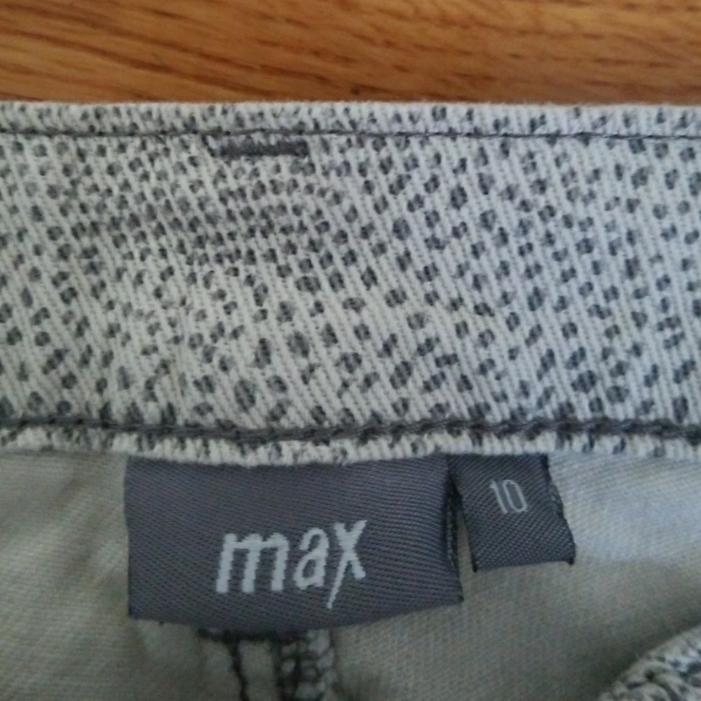 Max Jeans - Picture 3 of 4